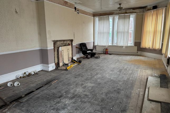 159, High Street, Lowestoft photo 4