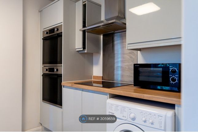 Harefield Close, Exeter photo 5