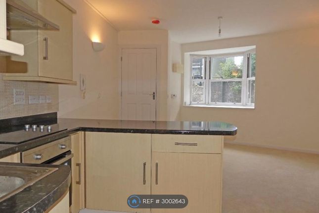 Flat, New England Road, Brighton photo 2