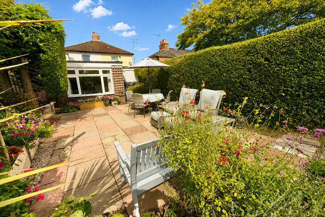 6, Rorkes Drift, Camberley photo 2
