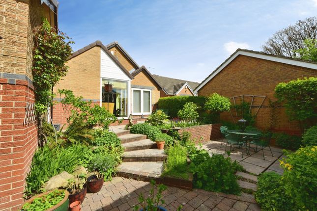 3, Kiveton Gardens, Sheffield photo 3