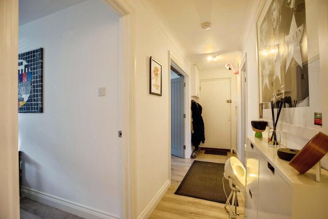 15, Kendrick Court, 27 Woods Road photo 4