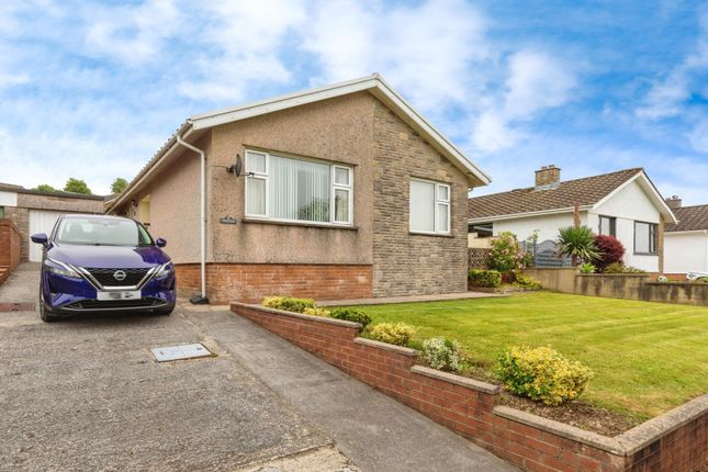 3-bed bungalow on 15, Courtlands Park, Carmarthenshire, £250,000