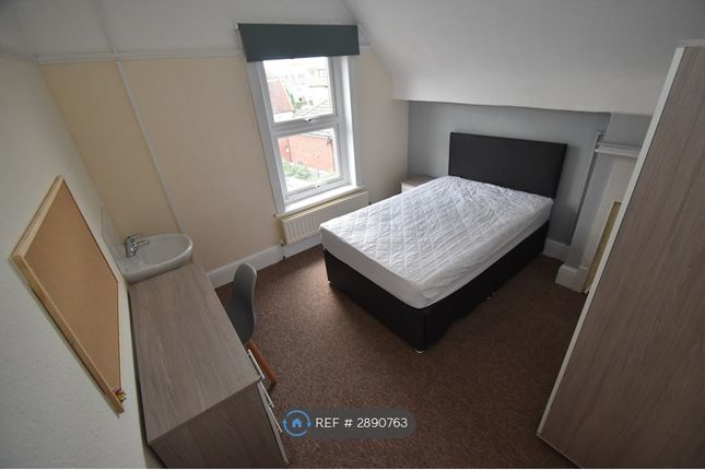 A Aldwick Road, Bognor Regis photo 5