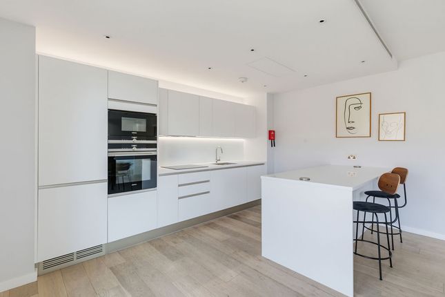 07, Camden Lock Residences, Water Lane, NW1, London photo 4