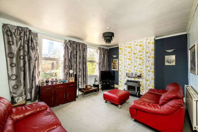 Sirdar Road, London photo 4