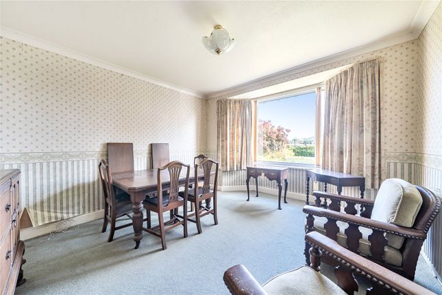 73, Warden Hill Road, Cheltenham photo 4