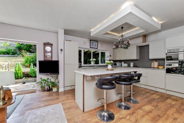 27, Netherway, St. Albans photo 3