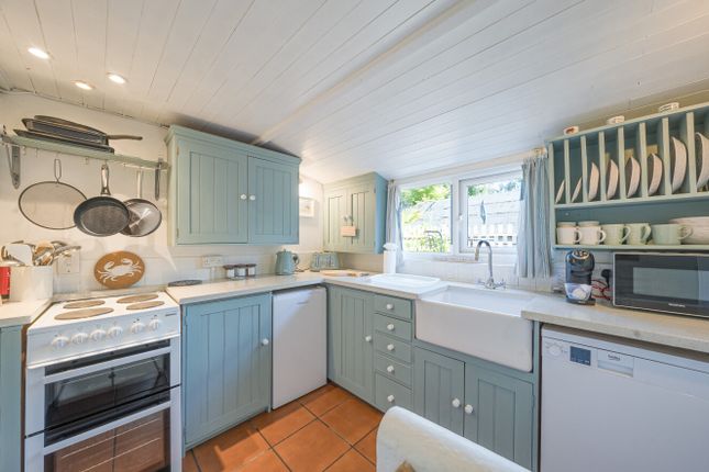 Honeysuckle Cottage,, Tredinnick, Cornwall photo 3