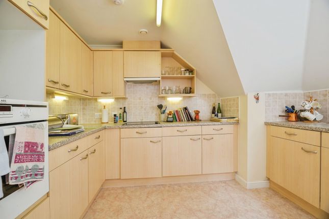 43, Timothy Hackworth Court, Egglescliffe photo 4