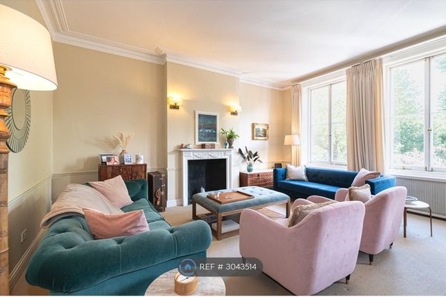 Flat, Lennox Gardens, London photo 2