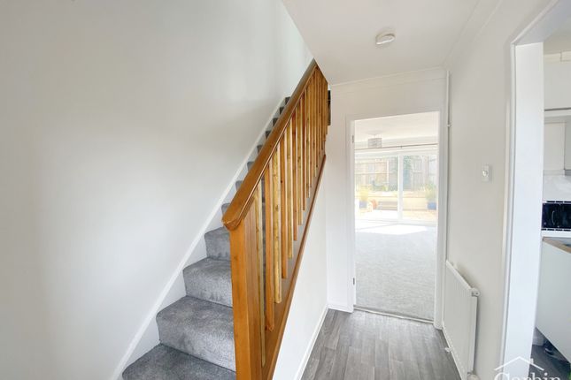 Trent Way, Ferndown photo 3