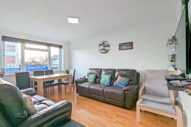 Thumbnail Flat for sale in Staines Road, Feltham