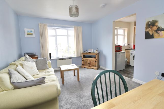 Thumbnail Flat for sale in Chartwell Court, Pocklington, York