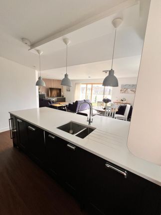 Flat, 5, Polmorla Road, Wadebridge photo 3