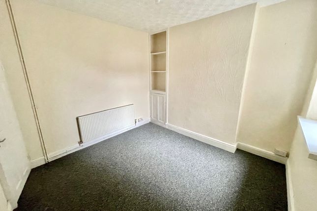 Property to rent in Arthur Street, Barry