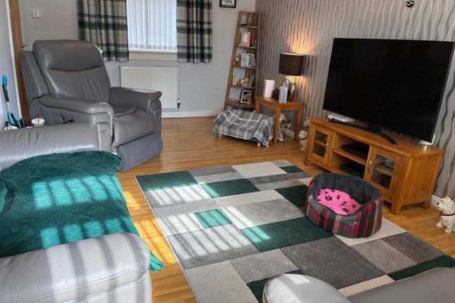 14, Dunvegan Court, Glenrothes photo 3