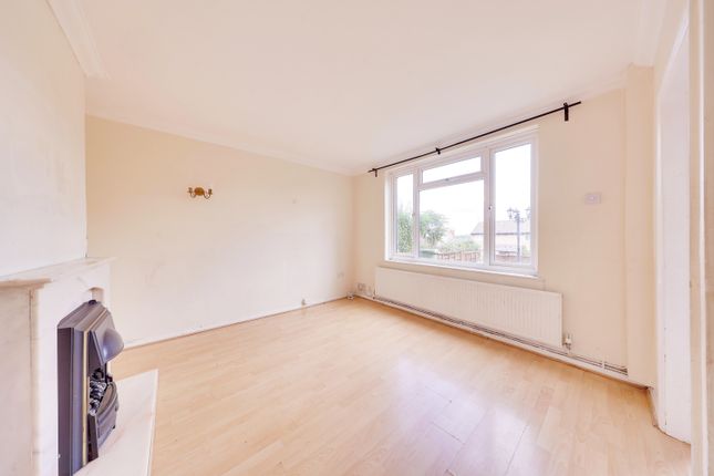 67, Whippendell Way, Orpington photo 2
