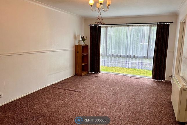 Lesley Court, Southcote Road, Reading photo 4