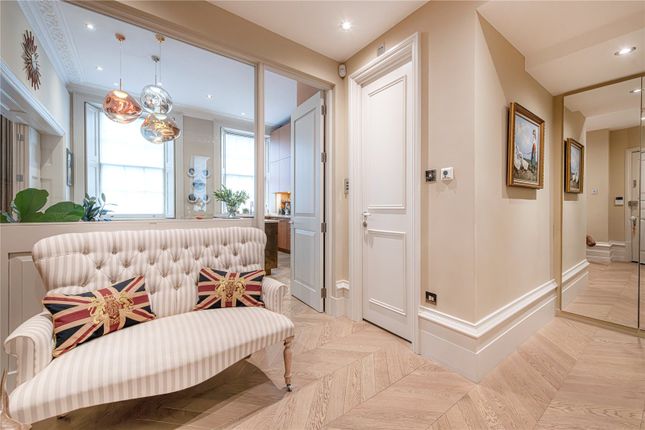 Flat for sale in Sussex Place, London
