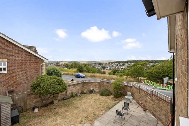 2, Windmill View, Brighton photo 4