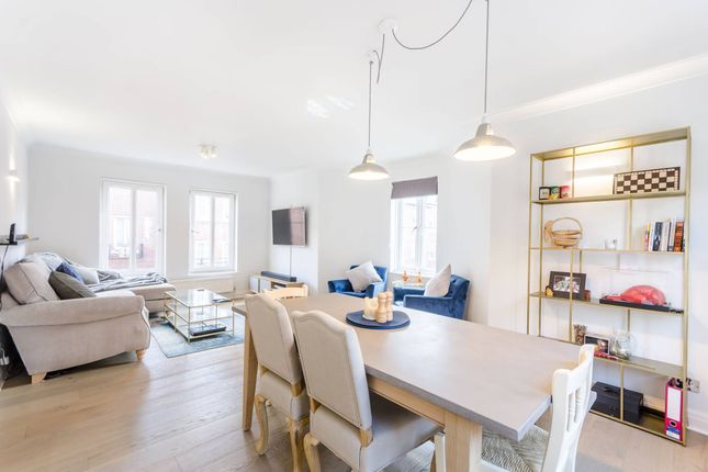2 Bed Flat To Rent In Daventry Street London Nw1 Zoopla