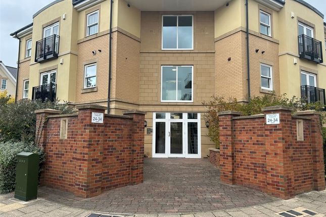 2-bed flat on Grove Park Crescent, NEWCASTLE UPON TYNE, £215,000