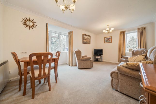 Flat 48, Summerlands Lodge,, Farnborough Common, Orpington photo 4
