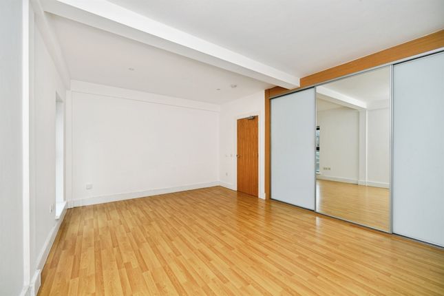 Flat 1, 41-45, St. James's Street, Brighton photo 4