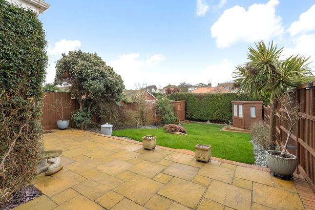 16 Gainsborough Drive, Herne Bay photo 2