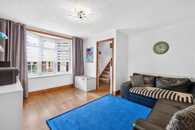 Montsale Pitsea, Basildon photo 4