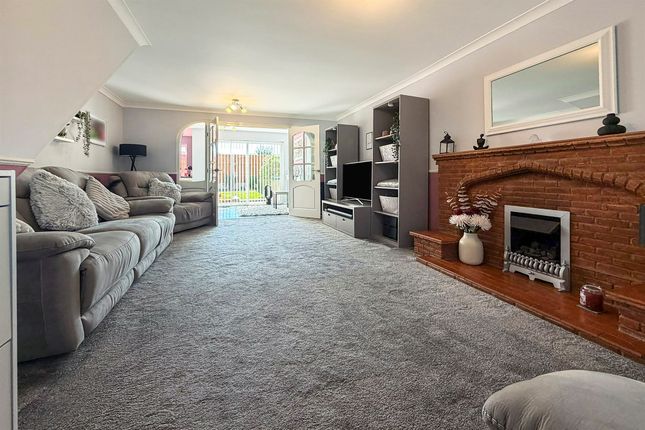 28, Westering Parkway, Wolverhampton photo 3