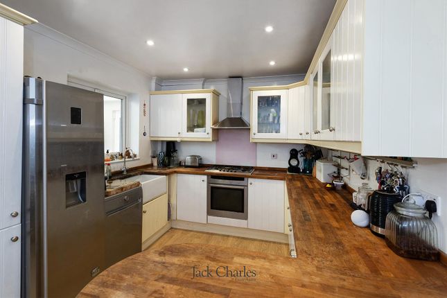 43, The Cherry Orchard, Tonbridge photo 4
