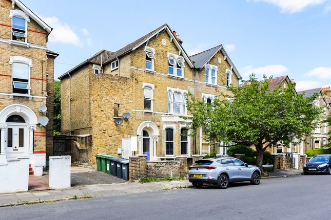 Thumbnail Flat for sale in Tressillian Road, London