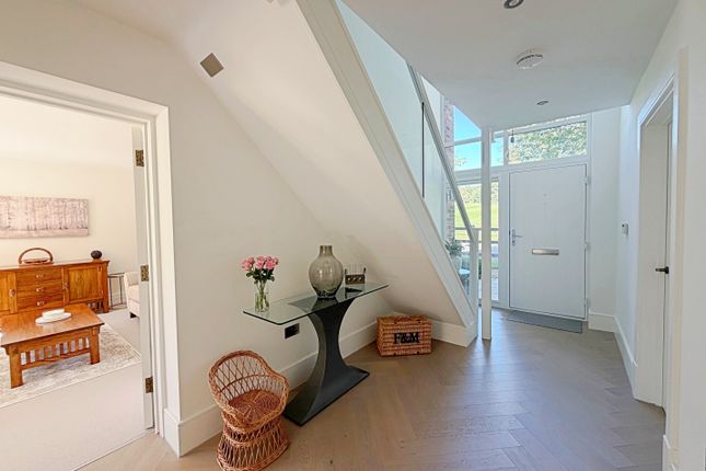 Gascon House, The Cedars, Leek Wootton photo 4
