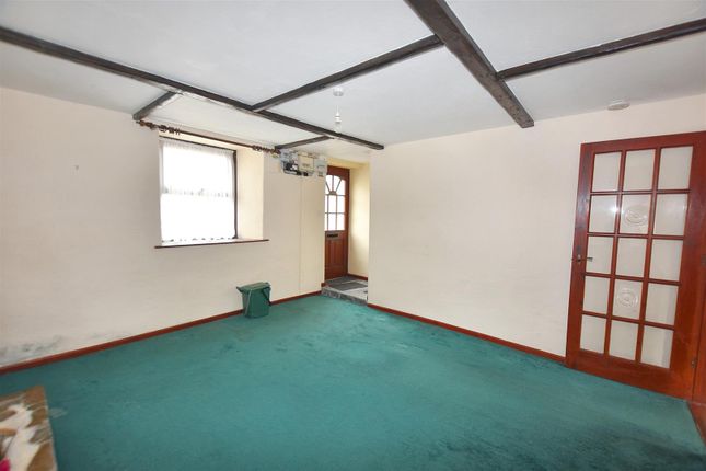12, Gilly Hill, Redruth photo 3