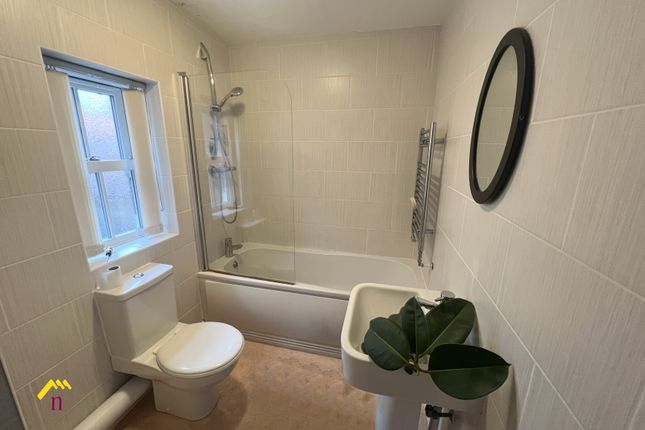 27, Rainbow Close, Thorne photo 4