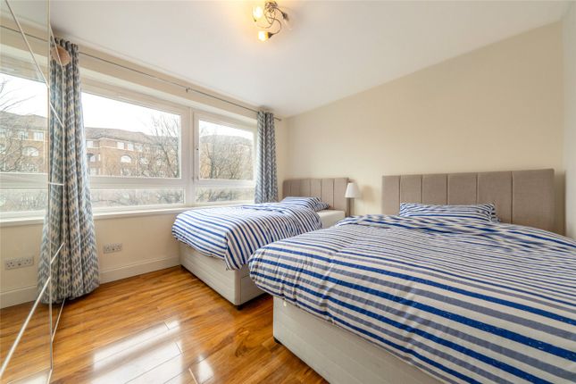 Flat to rent in Stuart Tower, 105 Maida Vale, London