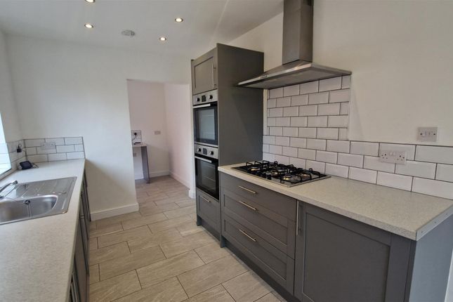 42, Vicarage Lane, Sandbach photo 3
