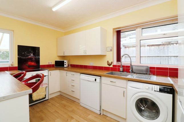 Bungalow for sale in Springford Crescent, Southampton, Hampshire
