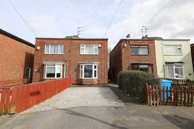 Thumbnail Semi-detached house for sale in Colwall Avenue, Hull