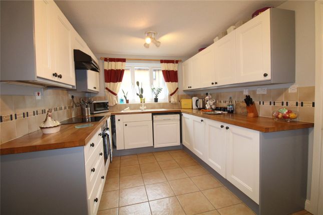 6, Hawthorne Close, Northamptonshire photo 3