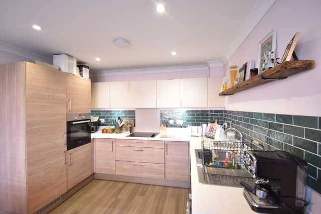 13, Parks Road, Maidstone photo 4