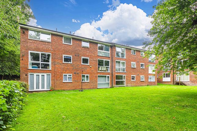 38, Aston View, Hemel Hempstead photo 4