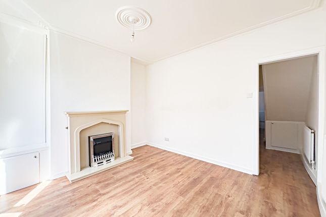 77 Moorland Road, Birkenhead photo 4