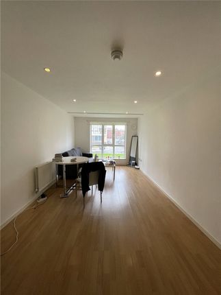 The Hive Apartments, 202, The Masshouse Plaza, Birmingham photo 2