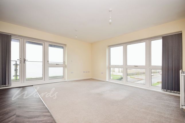 65, Avocet Way, Ashford photo 3