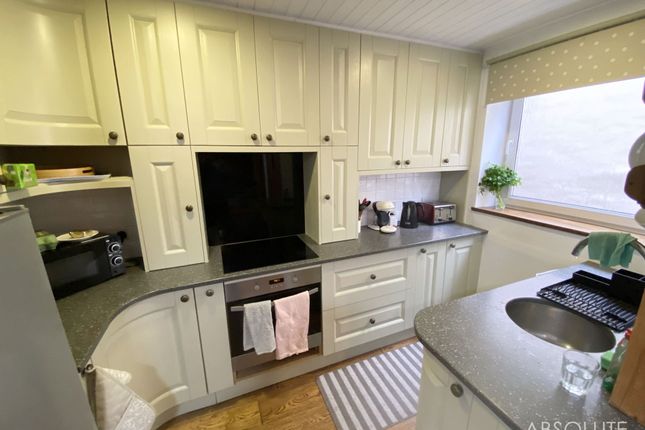 7 Horsepool Street, Brixham photo 3