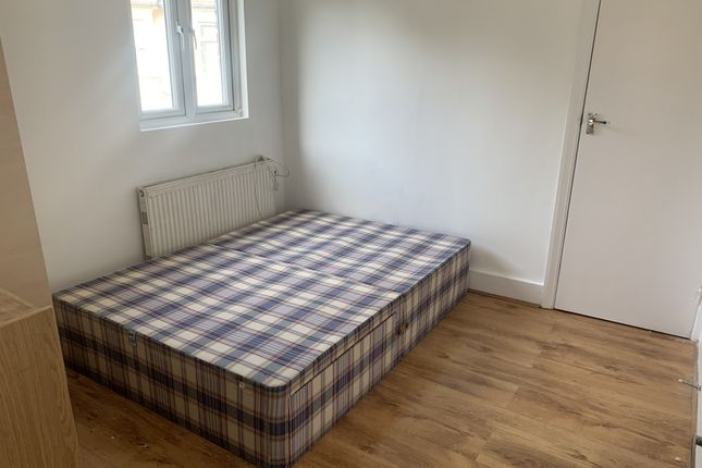 Terraced house for sale in Kildare Road, Canning Town, London