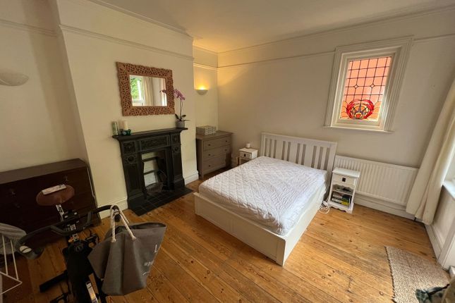8, Frederica Road, Bournemouth photo 3